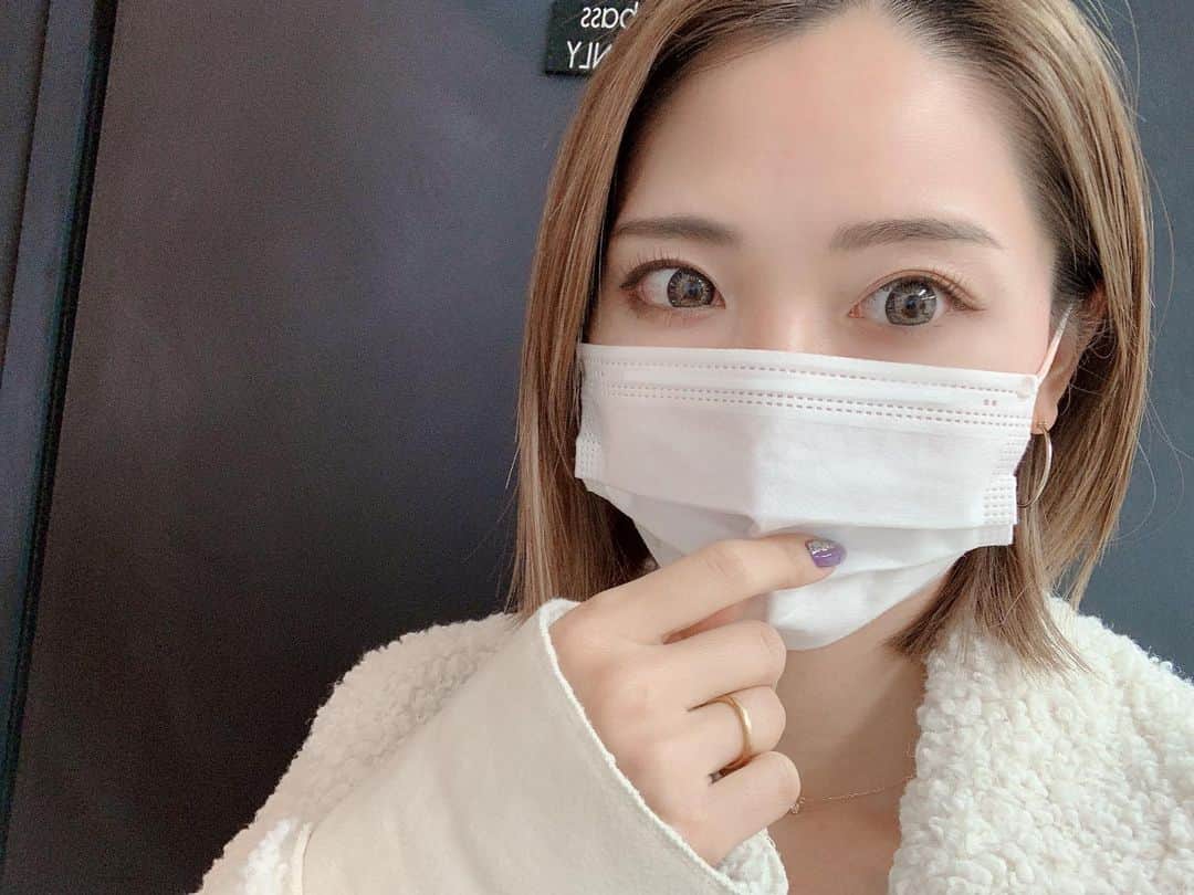 疋田星奈のインスタグラム：「YouTubeもインスタも更新全然できてない…😂 けど、、、元気です笑 病んでないです笑 ただちょっとばかり忙しいだけ。笑 忙しいの好きだから良いんだけど 編集時間がないよー😂😂😂  今日も1日頑張りましょ～♥ . . #疋田星奈 #youtube  #1日が30時間だったらいいのに。 #疋田星奈がもう1人いたらいのに。」