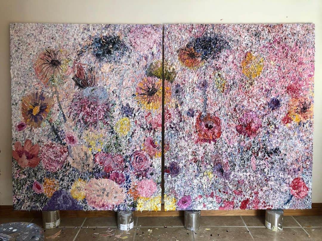 アレックス・プラガーのインスタグラム：「Visited my sister @vanessaprager at her studio today // new work for her @dianerosenstein show STATIC here in Los Angeles February 20 through April 10// swipe for scale」