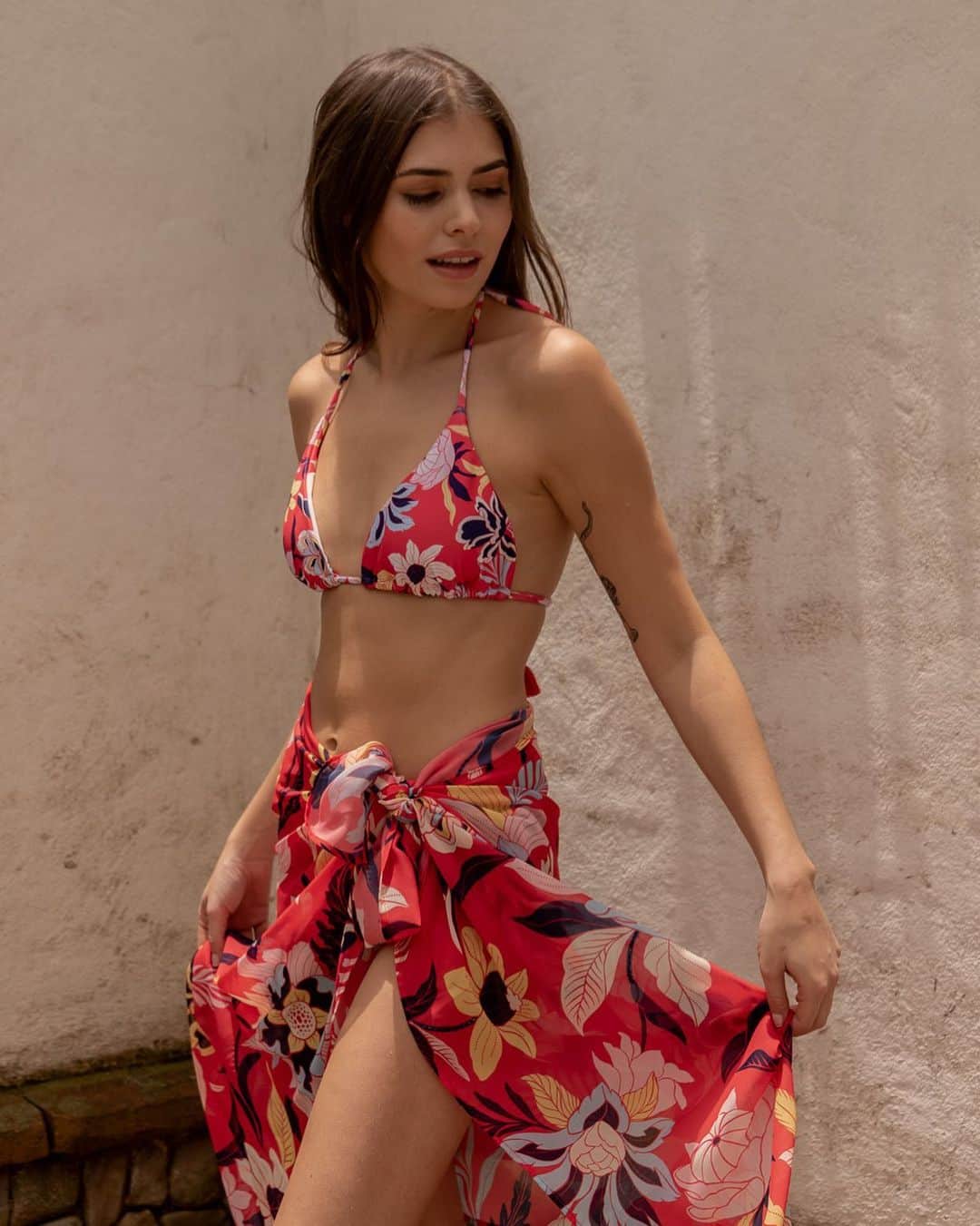 オンダデマーのインスタグラム：「Take time to enjoy little things, dance under the sun and smile for ever!」