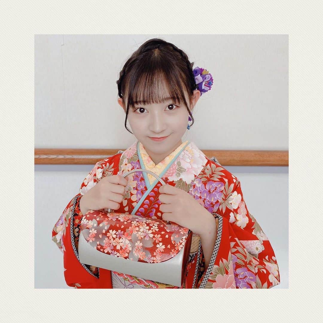 STU48さんのインスタグラム写真 - (STU48Instagram)「👘👘👘  たむきちの晴れ着もありますっ🐥🍊💓  #STU48 #STU2期研究生 #2期生 #研究生 #田村菜月 #TamuraNatsuki #アイドル #オフショット #カワイイ #可愛い #japanesegirl #kawaii #idol #瀬戸内アイドル #瀬戸内 #setouchi #着物女子 #着物 #kimono #japanesekimono #kimonostyle #kimonofashion」1月14日 9時24分 - stu48.official