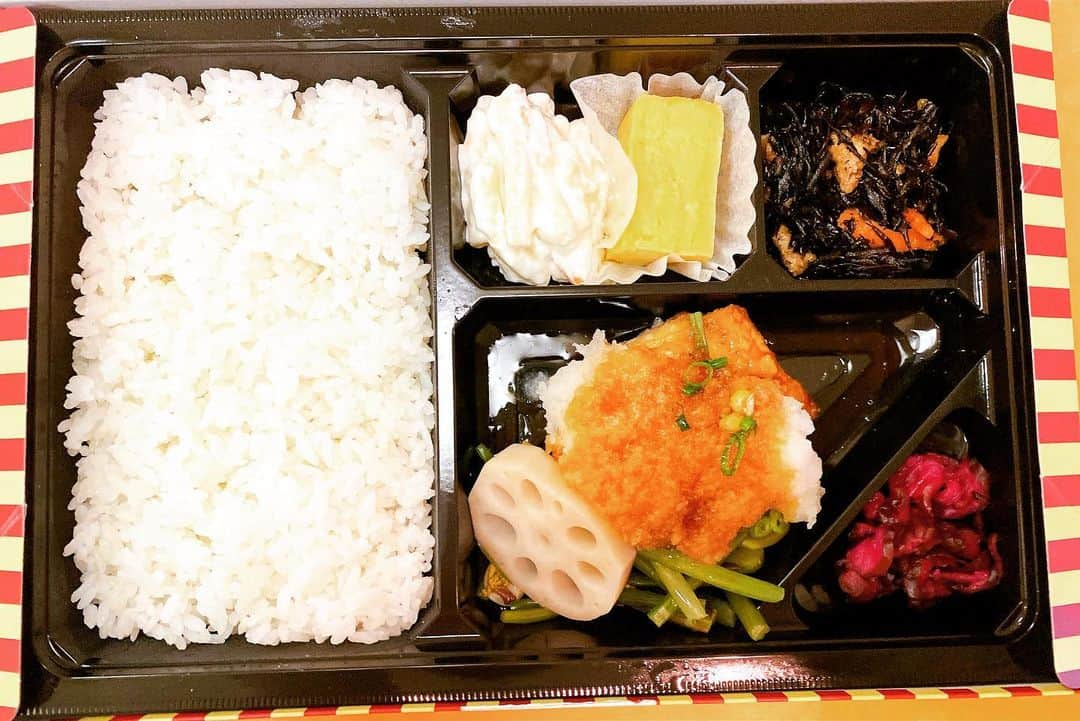 バカリズムさんのインスタグラム写真 - (バカリズムInstagram)「有吉反省会飯」1月14日 10時53分 - bakarhythm