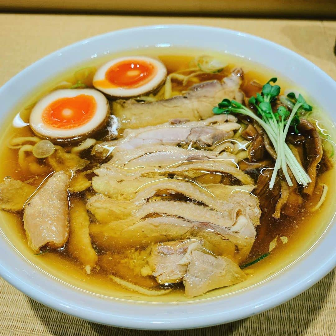 酒井健太さんのインスタグラム写真 - (酒井健太Instagram)「鶏油最高  #ラーメン #こりゃいいやぁ」1月14日 11時44分 - kenta_sakai