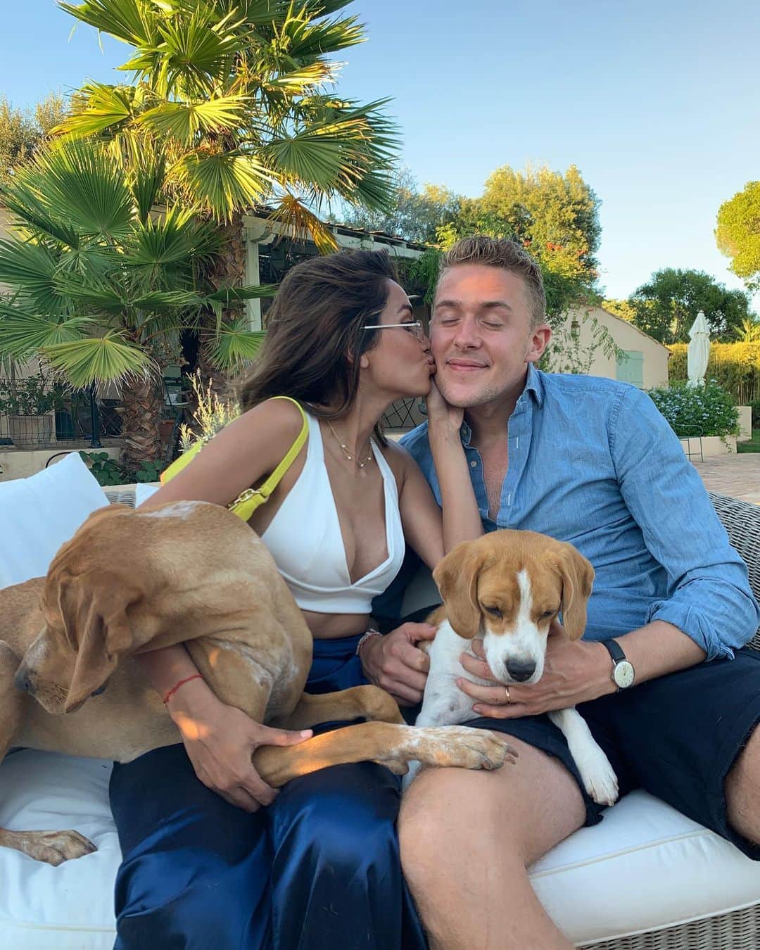 Diipa Büller-Khoslaのインスタグラム：「T minus 3 months for this family to grow by 1!! Gender reveal coming soon.. what is your guess? 🤗🤗」