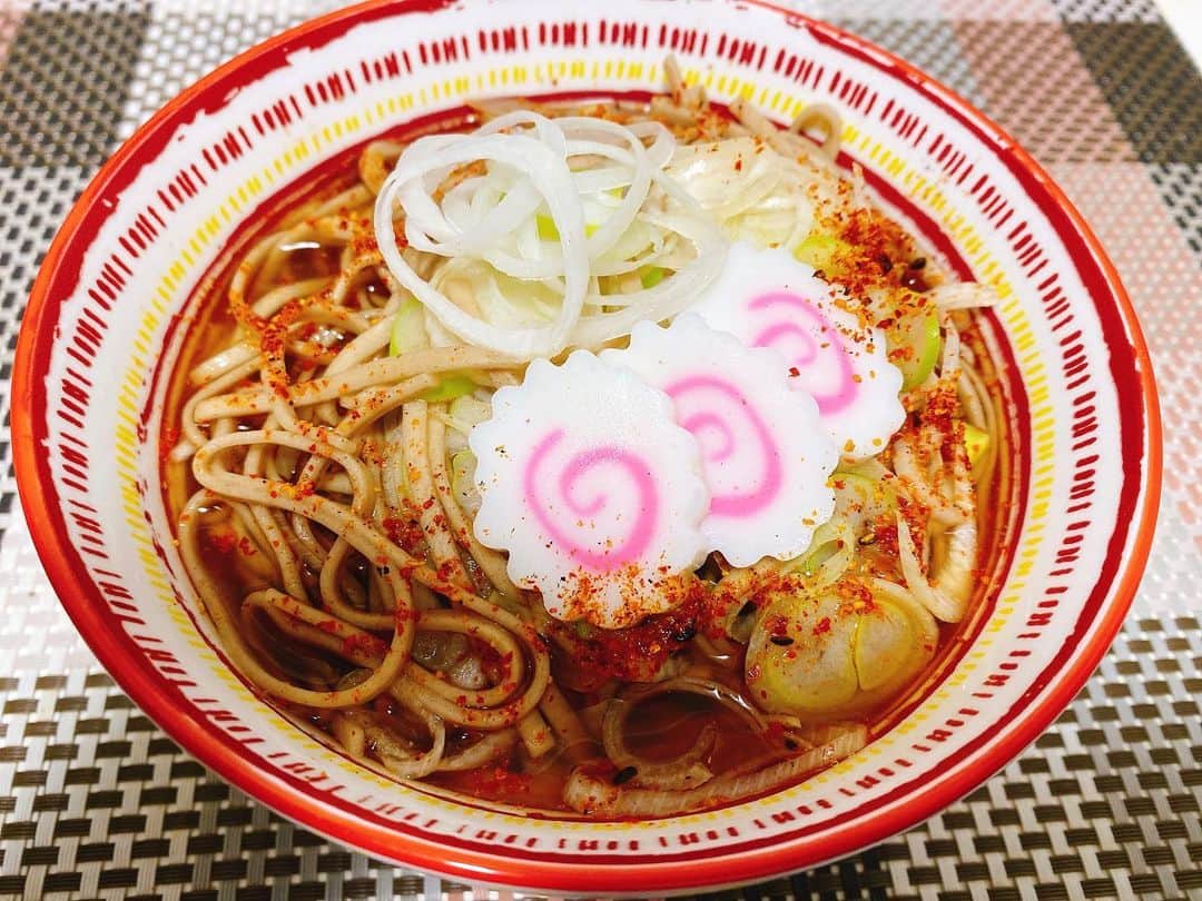 七海さんのインスタグラム写真 - (七海Instagram)「おうちでおそば ・ ・ #おうちごはん #そば #蕎麦 #自炊」1月14日 23時48分 - nanami_bwmg