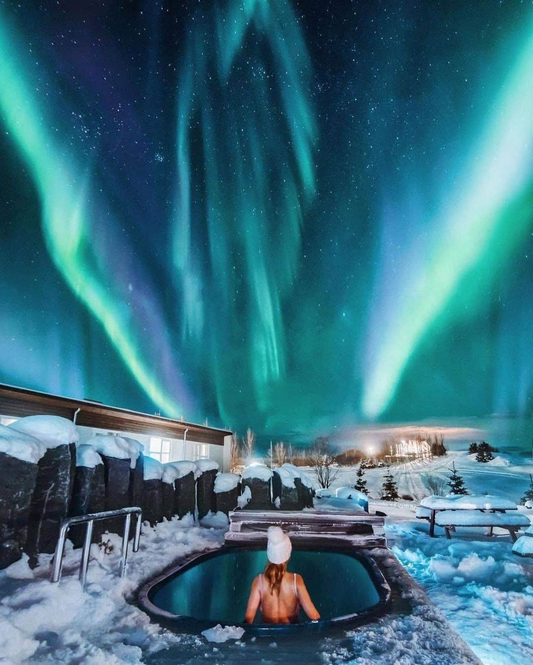 Discover Earthさんのインスタグラム写真 - (Discover EarthInstagram)「Have you ever seen the northern lights?  Predominantly seen in high-latitude regions (around the Arctic and Antarctic), they are the result of disturbances in the magnetosphere caused by solar wind. These disturbances are sometimes strong enough to alter the trajectories of charged particles in both solar wind and magnetospheric plasma. These particles, mainly electrons and protons, precipitate into the upper atmosphere.  #discovericeland🇮🇸 & 🇷🇺 #DiscoverRussia with @hobopeeba  . . . . .  #northernlights  #auroraborealis  #aurora  #inspiredbyiceland  #iceland  #icelandair  #reykjavik  #nordlys  #exploreiceland  #icelandexplored  #everydayiceland  #absoluteiceland  #lapland  #whyiceland  #icelandtravel  #igersiceland  #astrophotography  #ig_iceland  #northernnorway  #mystopover  #wheniniceland  #nightsky  #ig_nordnorge」1月15日 0時30分 - discoverearth