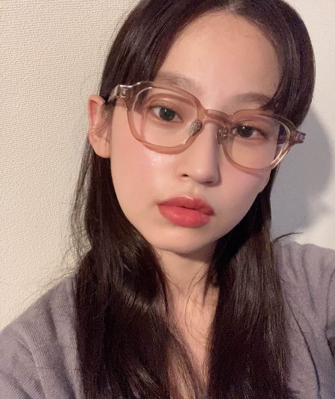 中尾有伽さんのインスタグラム写真 - (中尾有伽Instagram)「. 新しい眼鏡本当に可愛くてお気に入り👓 .   #photo #selfie  #model #actress #shooting   #fashion #make #cosme #beauty #hair  #japan #japanese #girl  #new #glasses #eyewear #keany」1月14日 16時40分 - yuuka_nakao