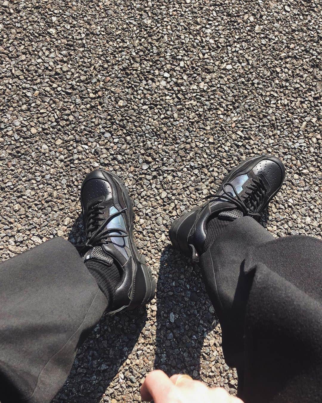 陣内勇人さんのインスタグラム写真 - (陣内勇人Instagram)「. new @oao_footwear  新しく どこか懐かしい。 リフレクターが存在感を発揮する。  design  @masayakushino」1月14日 16時48分 - hayato.jinnouchi