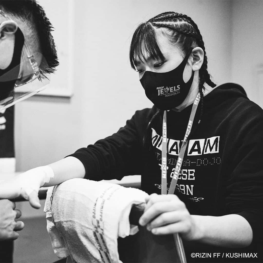 RIZIN FF OFFICIALさんのインスタグラム写真 - (RIZIN FF OFFICIALInstagram)「RIZIN.26 -Backstage Photos-  竹林エル / Eru Takebayashi  💡YouTubeにてRIZIN.26 全試合配信中！💡  #RIZINFF #RIZIN #RIZIN26 #竹林エル」1月14日 19時00分 - rizin_pr