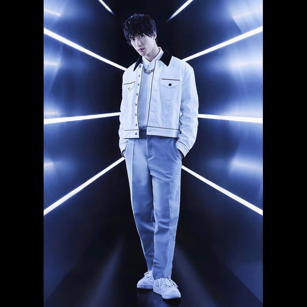 藤原樹さんのインスタグラム写真 - (藤原樹Instagram)「・ 3rd Album『REBOOT』  #THERAMPAGE #REBOOT」1月14日 19時32分 - itsuki_fujiwara_official