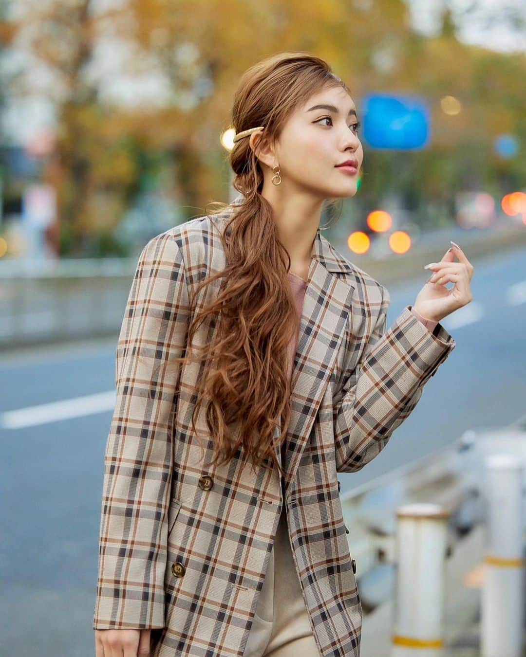 カレンさんのインスタグラム写真 - (カレンInstagram)「BLENDA📖 Off shot📸🍂 皆さんブレンダ見て頂けましたか💓 この冬のファッションやヘアメイクも @blendajapan_official の紙面で ぜひチェックしてね😘🎶  #fashion #magazine #BLENDA #bj #japanesegirl」1月14日 19時55分 - cjd_karen