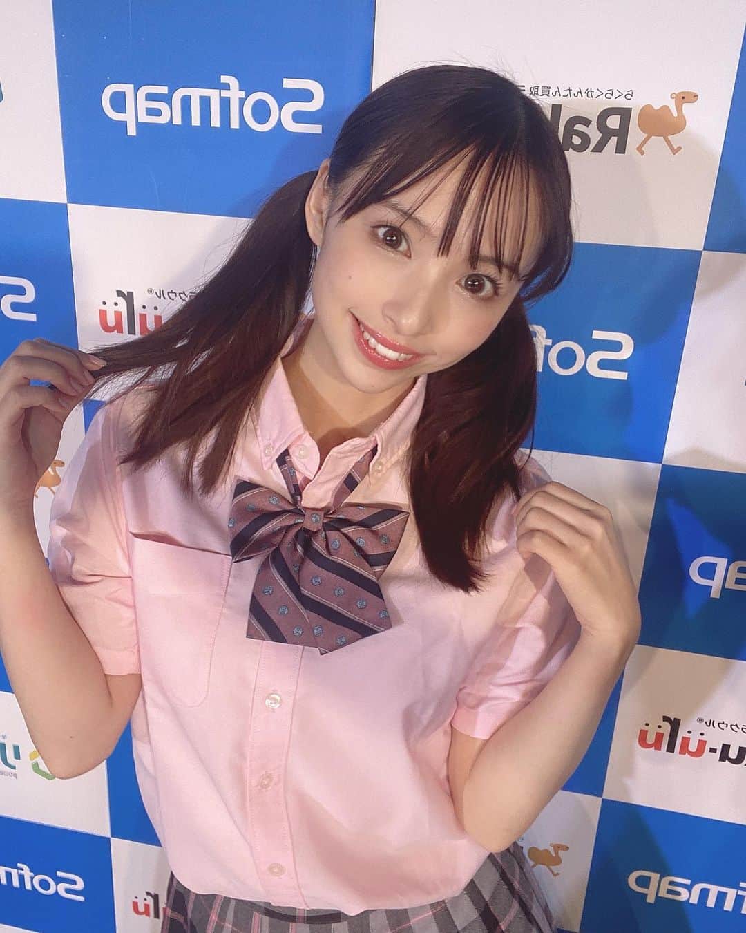 鶴巻星奈のインスタグラム：「💓」