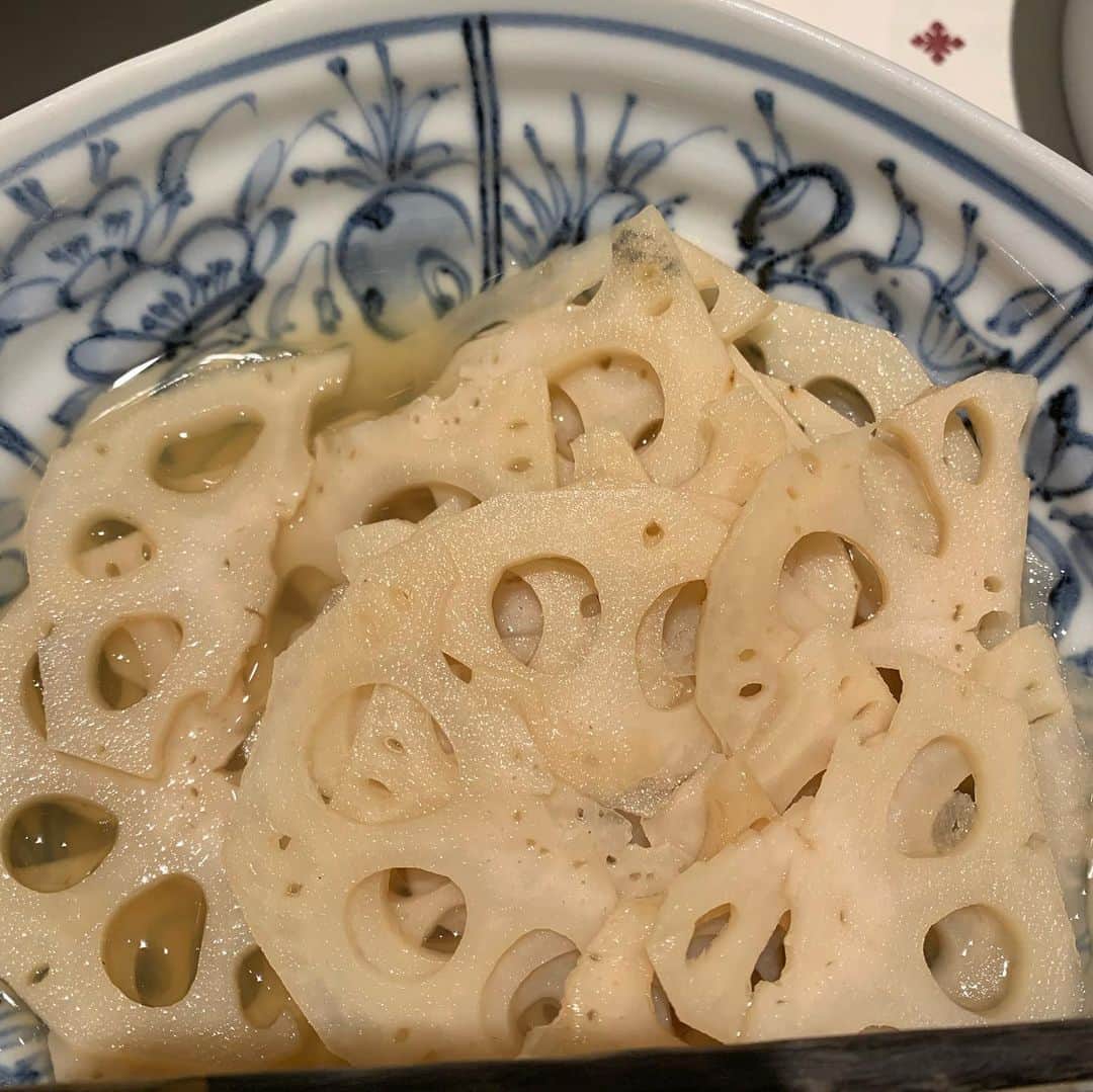 西川史子さんのインスタグラム写真 - (西川史子Instagram)「友人であり、姉である 神内由美子さんの手料理を頂きました😆 優しいお味付けなのに、満足いくご飯で、最後のさつまいもご飯まで堪能しました。 手料理に飢えてるだろうと優しいお気持ちが有難いです。お料理上手はいいですね Uberと外食は飽きますからね😆」1月14日 20時04分 - dr.ayako_nishikawa