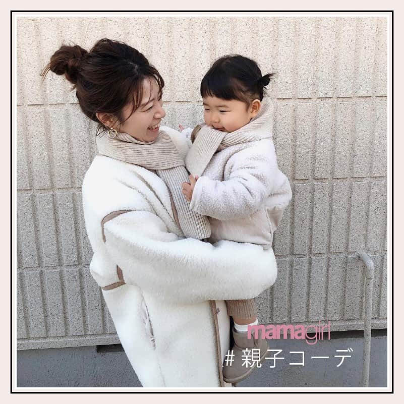 mamagirl ママガールさんのインスタグラム写真 - (mamagirl ママガールInstagram)「﻿ アイボリー、ホワイトで冬の親子コーデ❄﻿ 冬に着るホワイトは透明感がアップしてより可愛く見えますよね🤤🤍﻿ ﻿ 1枚目 @hima___620 さんにお伺いしたポイントです✍️﻿ _______________________________________﻿ ﻿ コーディネートはプレゼント企画でいただいたマフラーをメインにアウターもモコモコでリンクしました🐑♡♡﻿ ﻿ _______________________________________﻿ ﻿ photo by @hima___620 @remi_usus @chisaki_takahashi @miku.rav ﻿ 素敵なお写真をありがとうございます😊💕﻿ ﻿ 『ママガール』ではオシャレも子育ても楽しみたいママさんに向けて発信中✨﻿ ﻿ @mamagirl_jp や #mamagirl のタグ付けをして下さった投稿からも紹介しております。﻿ 是非、タグ付けやハッシュタグをつけて投稿してみてください🌷﻿ ﻿ ﻿ #親子コーデ #親子リンクコーデ #親子リンク #リンクコーデ #おやこーで #親子コーディネート #親子リンクコーデ愛好家 #キッズファッション #キッズコーデ #こどもふく #子供服 #子供服コーデ #赤ちゃんコーデ #子供のいる生活 #こどものいる暮らし #ママさんと繋がりたい #ママライフ #親バカ部 #ママカメラ #ママライフカメラ #ママカメラ部 #ホワイトコーデ #オールホワイトコーデ #シミラールック」1月14日 21時00分 - mamagirl_jp