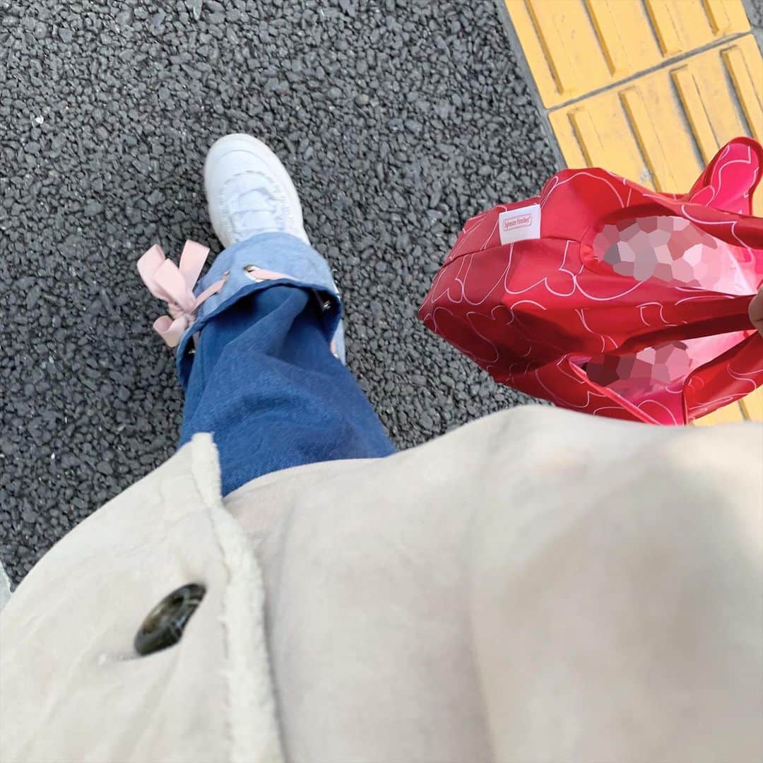 市村愛里さんのインスタグラム写真 - (市村愛里Instagram)「🔴🟡🔵 ちゃんといつもエコバッグ持ち歩いてます、できる女です(¬ ͜ ¬)」1月14日 21時13分 - airi_hkt48