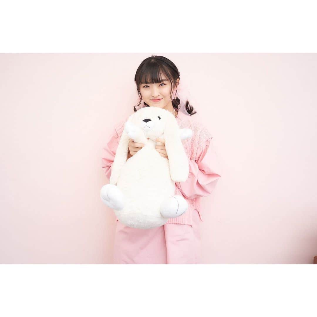 春名真依さんのインスタグラム写真 - (春名真依Instagram)「＊ らぶー💗 #まいんすたぐらむ #たこやきレインボー #たこ虹 #春名真依 #まいまい #pink #🐰」1月14日 21時14分 - harunamai_official