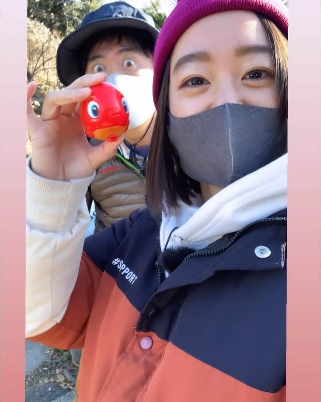 香月ハルのインスタグラム：「今日は今年一発目の九ちゃん撮影でした！ 金魚釣り🎣❤️ 可愛い金魚たちに会えたよ！！！ #九ちゃんフィッシング #金魚釣り #金魚」