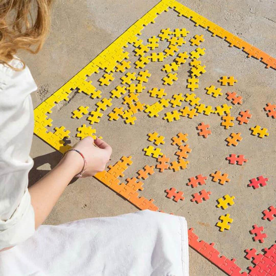 Design Milkさんのインスタグラム写真 - (Design MilkInstagram)「Did you know that it's #NationalPuzzleMonth? 🧩 (As if we needed a reason to #puzzle more.) We've been celebrating for the last 10 months, but we've rounded up all the new puzzles landing in our shop to help you do a little celebrating of your own. \\\ Tap to shop and see the rest at the link in bio! 🔗」1月15日 8時44分 - designmilk