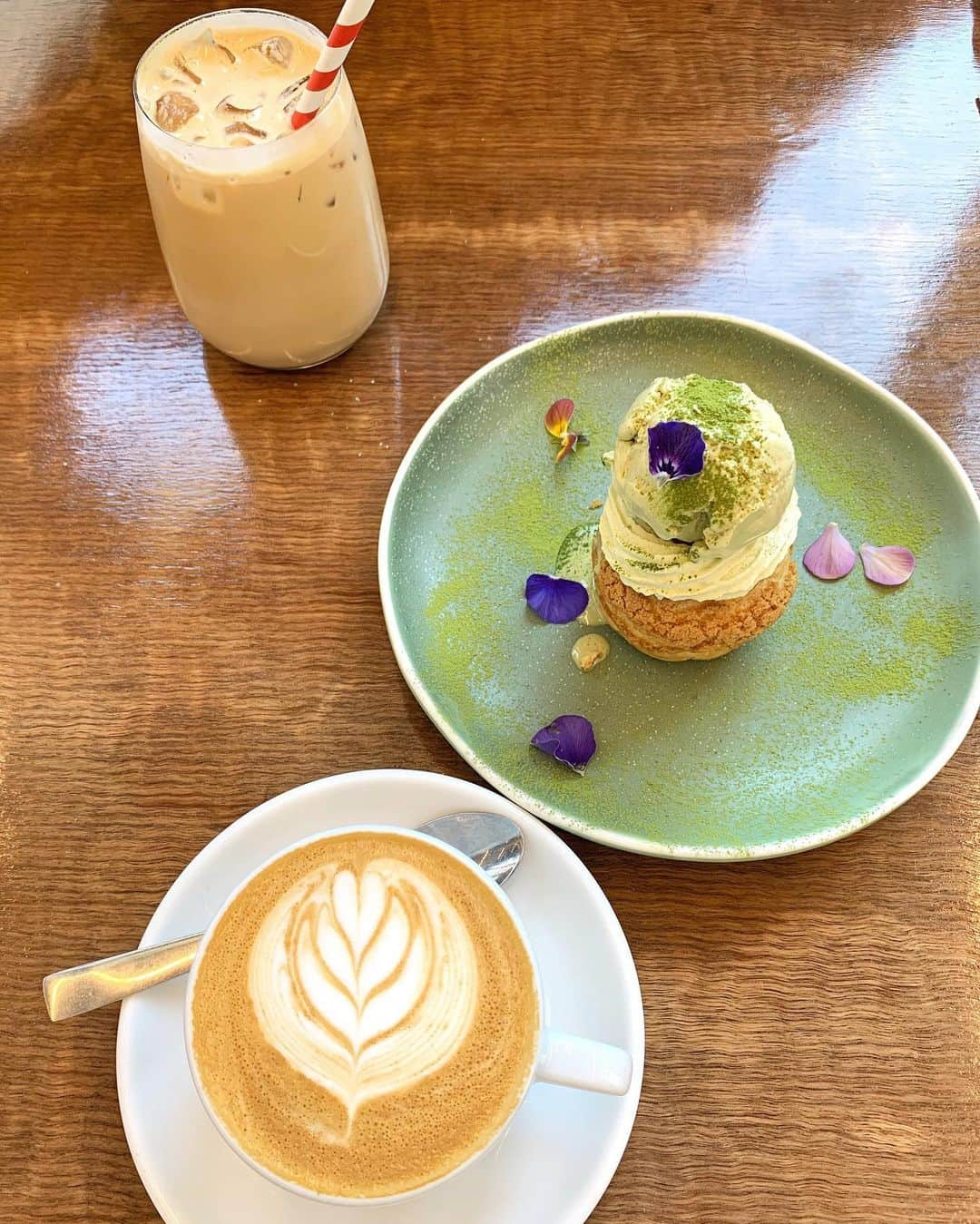 武田紗季のインスタグラム：「🥐❤️☕️#coffee」