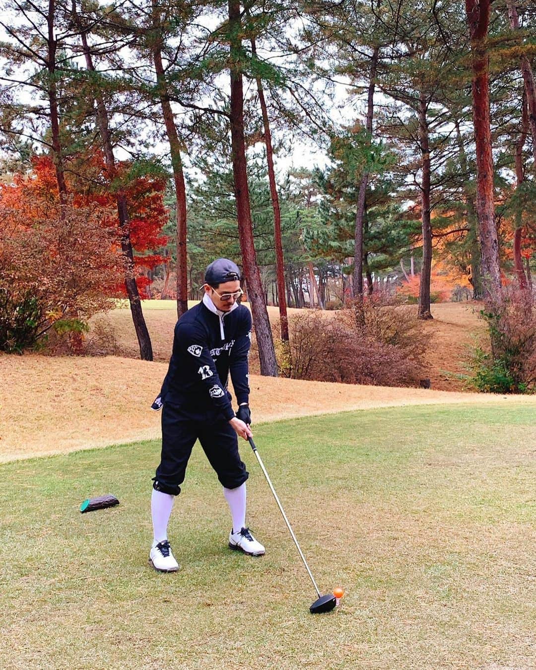 西條 祐也さんのインスタグラム写真 - (西條 祐也Instagram)「LGSCコンペ 11/20  またこのメンバーで行きたいわ🤞🏌️‍♂️  #ゴルフ　#golf #高室池ゴルフ倶楽部  #lgscコンペ」1月15日 9時50分 - yuyaman222