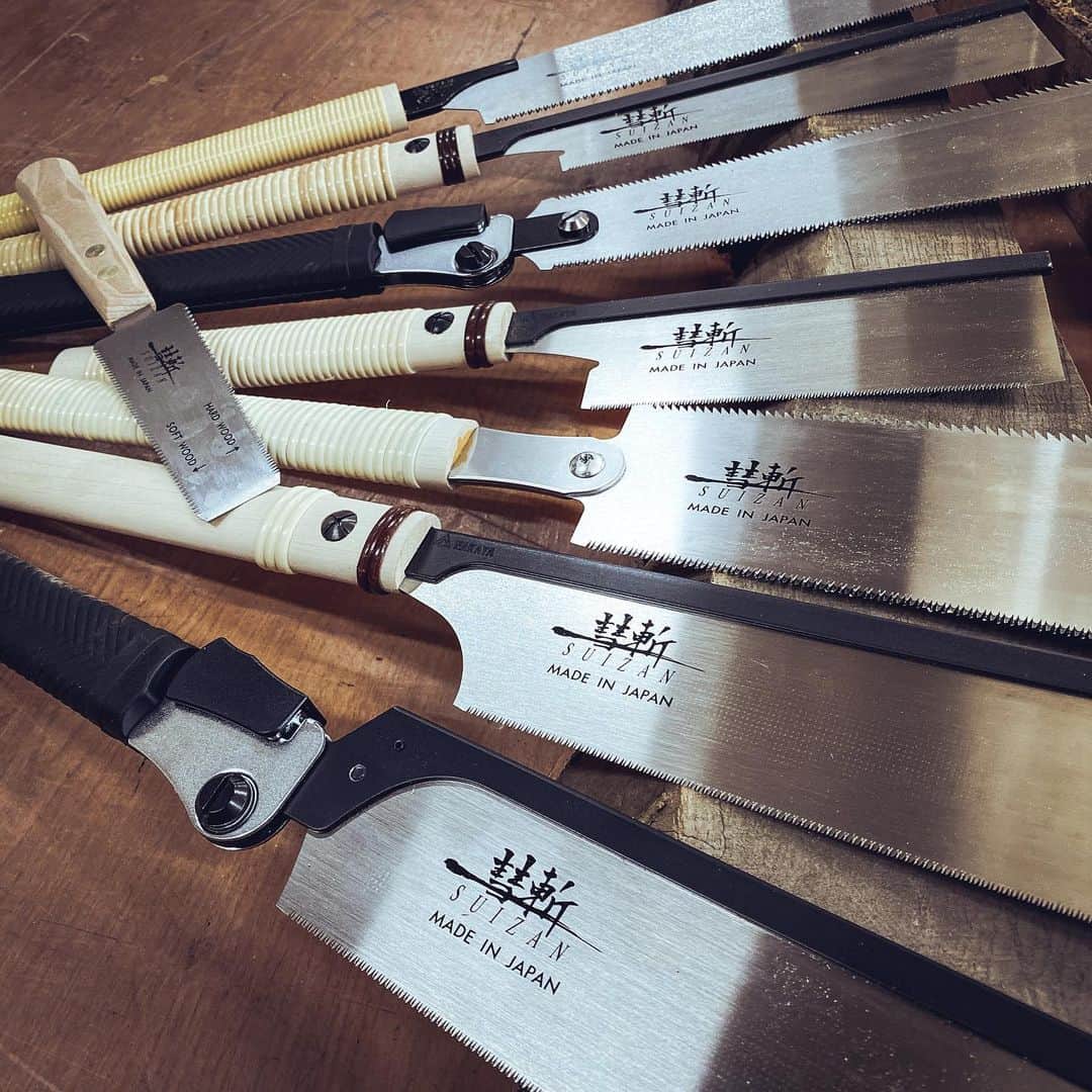 SUIZAN JAPANさんのインスタグラム写真 - (SUIZAN JAPANInstagram)「All SUIZAN products are manufactured in Japan by Japanese master craftsmen.  #suizan #japanesesaw #japanesesaws #japanesetool #japanesetools #japaneseplane #craftman #craftmanship #pullsaw #dovetail #dovetailsaw #handsaw #woodwork #woodworker #woodworkers #woodworking #woodworkingtools #furnitureworkshop #furnituredesign #furnituremakeover #furnituremaker #suizanjapan」1月15日 9時43分 - suizan_japan