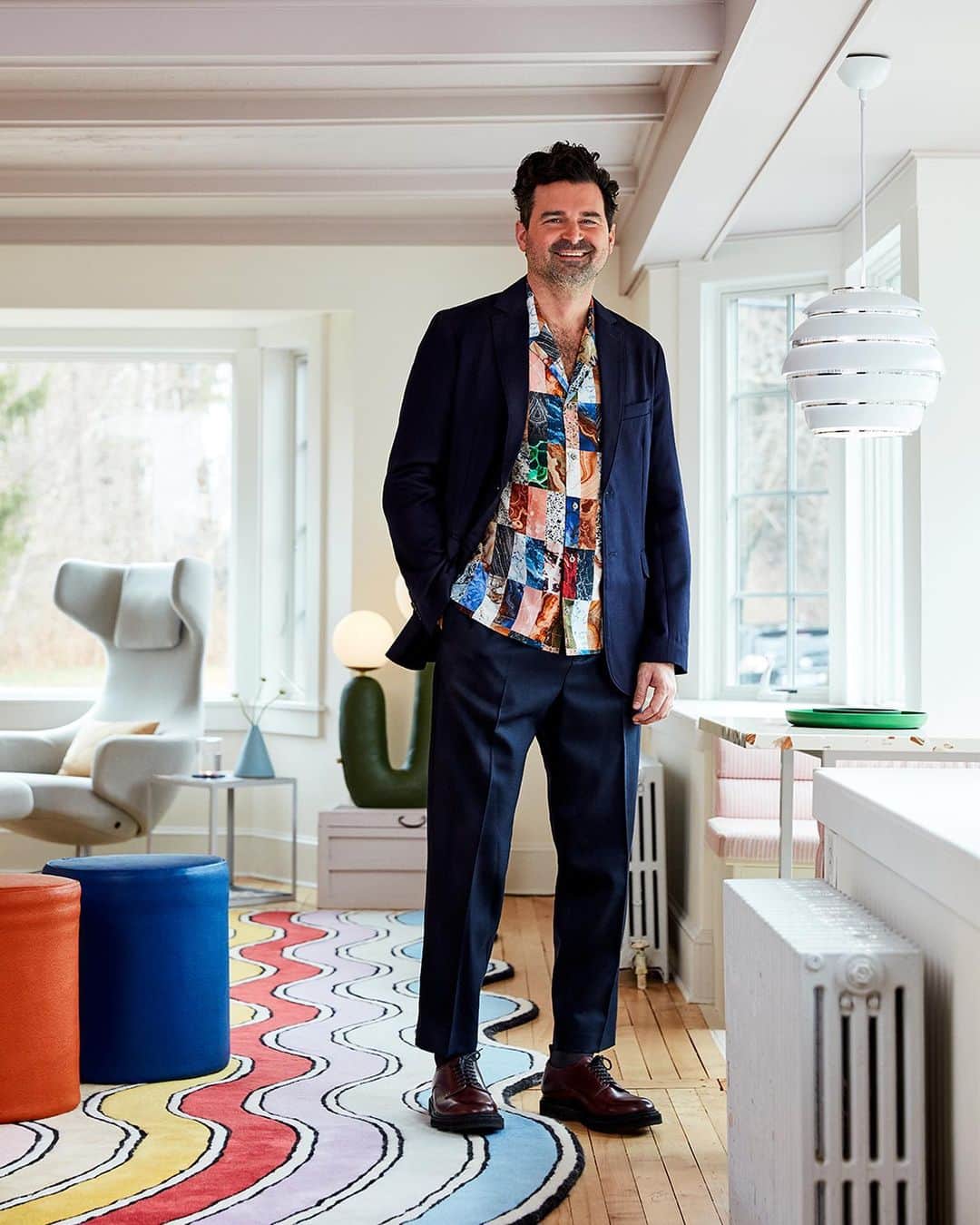 MR PORTERのインスタグラム：「Design aficionados are attracted to furniture and objects that they want to live with, so why not allow them to live with them before they buy? This is why Mr Chris Corrado, Ms Jenny Kaplan and Ms Tai Coombs, the team behind @pieces_by_an_aesthetic_pursuit, the Brooklyn-based home and product line, established Home Kennebunk, an incredible shoppable Airbnb in a small coastal town in Maine. In this week's Journal, we take a nose around their colourful space. Head to the link in bio to read the full story (and come back later for the full tour)   Shop the story: Pieces - Wavy Patterned Rug, 6' x 9', Blue Blue Japan - Slim-Fit Wool Suit Jacket, Deveaux - Camp-Collar Printed Silk-Crepe Shirt, Blue Blue Japan - Slim-Fit Cropped Wool Suit Trousers, OFFICINE CREATIVE - Lydon Leather Derby Shoes」