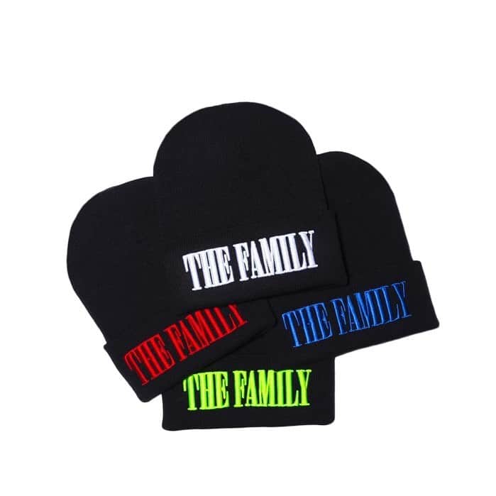 ファボラスのインスタグラム：「THE FAMILY Beanie  🔴🔵⚪️🟢  Available NOW at www.bloodsthicker.com  SHOP @bloodsthicker FOR MERCH」