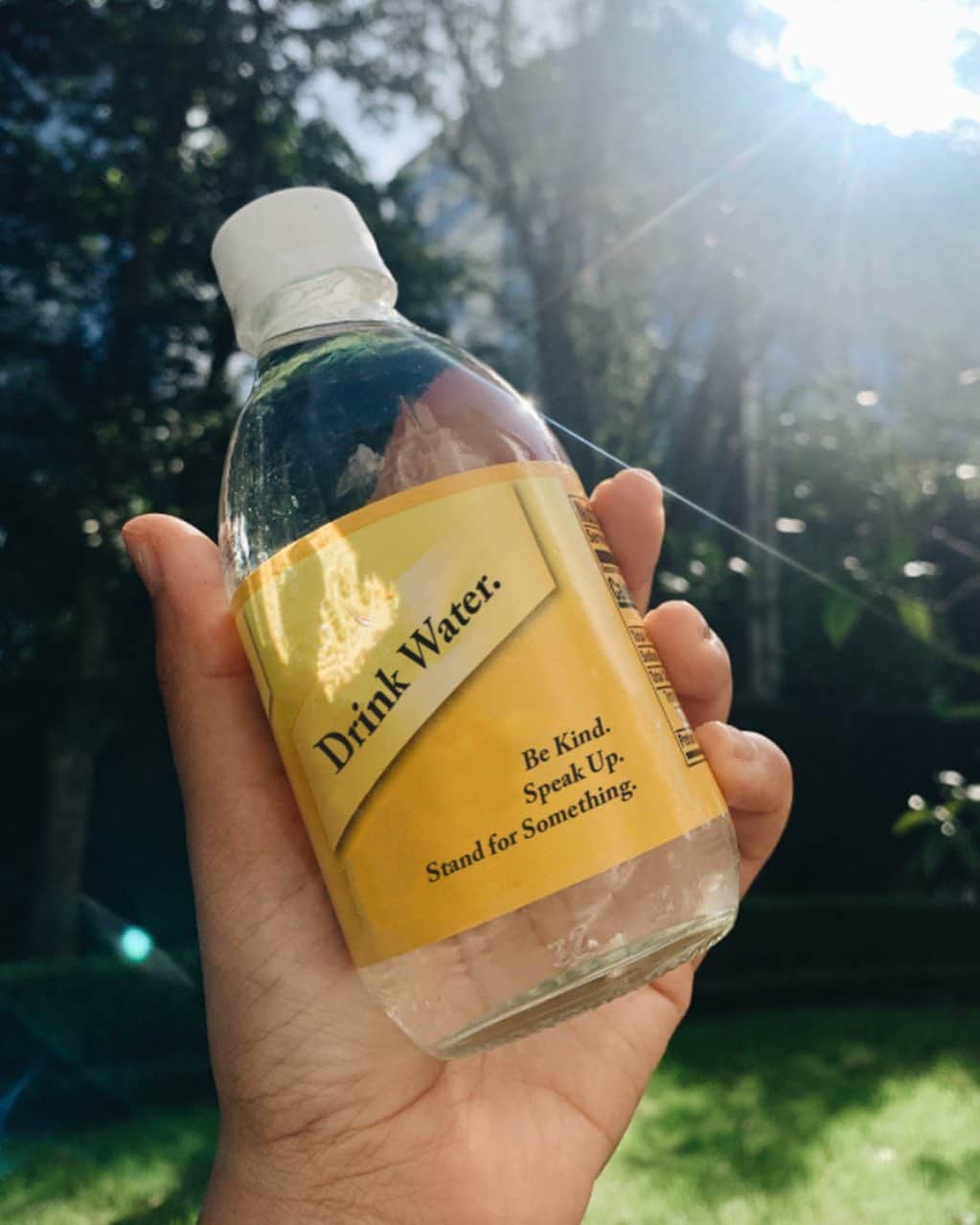YELLOWさんのインスタグラム写真 - (YELLOWInstagram)「Reminder to hydrate and use your voice 🗣 it’s a powerful thing」1月15日 2時50分 - yellow