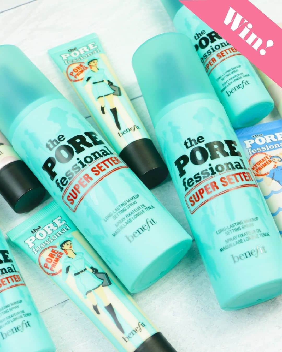Benefit Cosmetics UKさんのインスタグラム写真 - (Benefit Cosmetics UKInstagram)「🚨 IT'S GIVEAWAY TIME 🚨 Super set your year in the best way possible by WINNING our NEW POREfesssional Super Setter & primer range and a whole Bene-bundle of goodies PLUS a gorgeous @lullabellzuk Insta Glow luxury mirror 😍   All you need to do? 〰️ Make sure you're following @benefitcosmeticsuk and @lullabellzuk  〰️ Like this post 〰️ Tag a bestie below  Good luck! T&Cs apply. Competition ends midnight 17th January.」1月15日 3時00分 - benefitcosmeticsuk