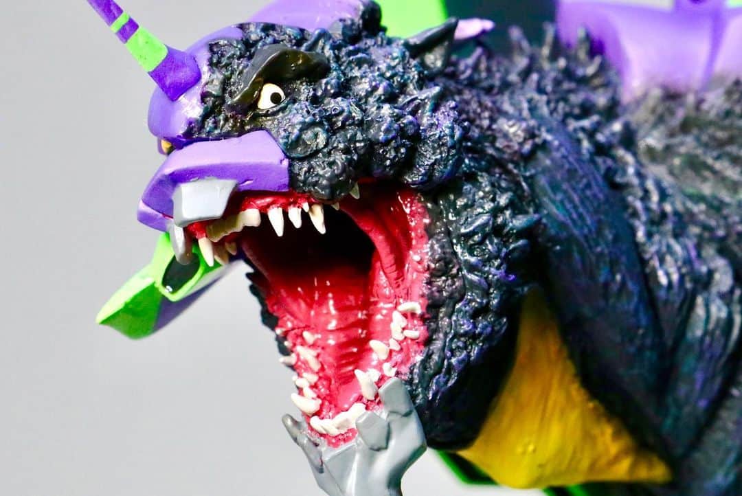 ぎわちん。さんのインスタグラム写真 - (ぎわちん。Instagram)「エヴァ初号機にゴジラ細胞を注入した結果… Evangelion Unit 01 “G”Awakening Form #ゴジラ #エヴァ #エヴァンゲリオン #ヱヴァンゲリヲン #godzilla #eva  #evangelion  #シンゴジラ #shingodzilla #庵野秀明  #フィギュア #Monster #ぎわちん」1月15日 4時14分 - giwa_chin