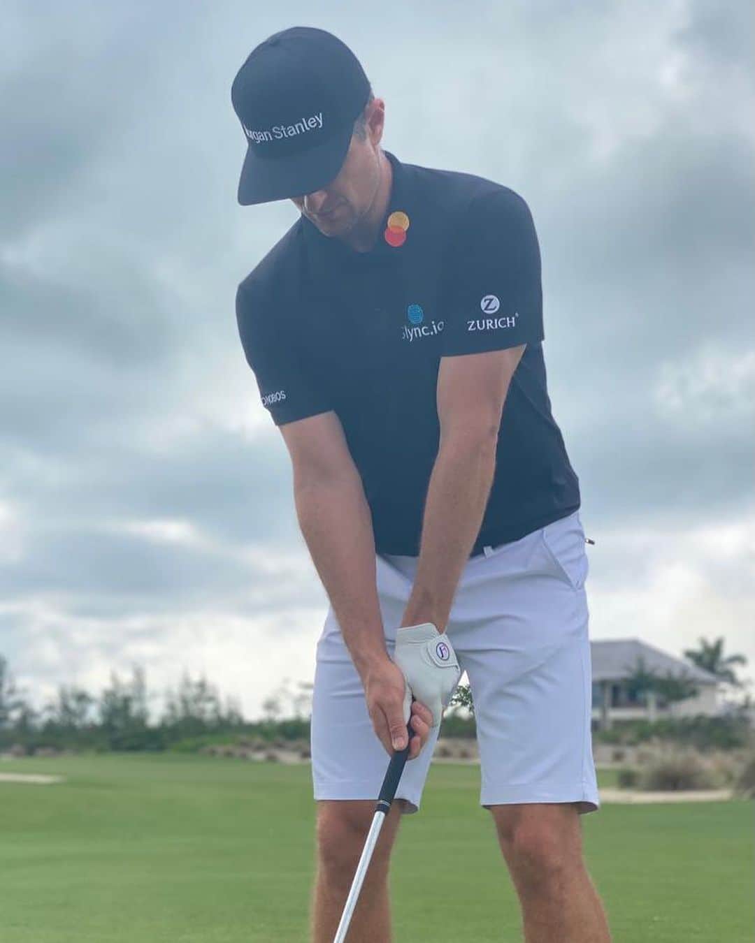 ジャスティン・ローズのインスタグラム：「Long game work this afternoon. 🇧🇸」