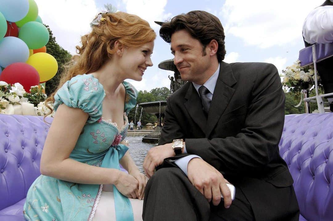 E! Onlineさんのインスタグラム写真 - (E! OnlineInstagram)「How do you show that you love her? By returning for the #Enchanted sequel‼️ Patrick Dempsey shares new details at the link in our bio. (📷: Shutterstock)」1月15日 7時47分 - enews
