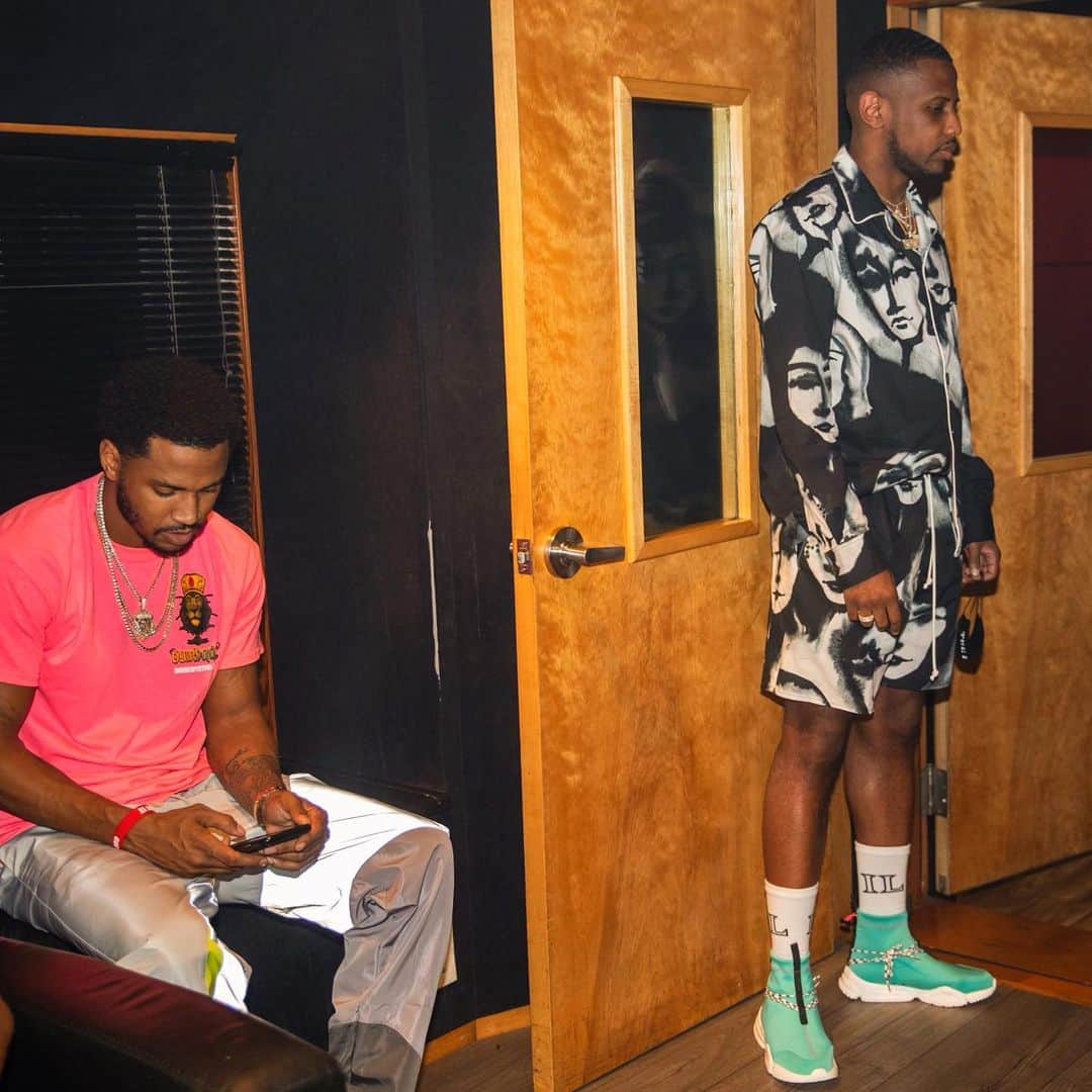 ファボラスのインスタグラム：「In the Studio cookin’ up this @funkflex diss.. Gonna put @treysongz on the hook so the ladies sing it too.. 😂 [shot by @thatdancer]」