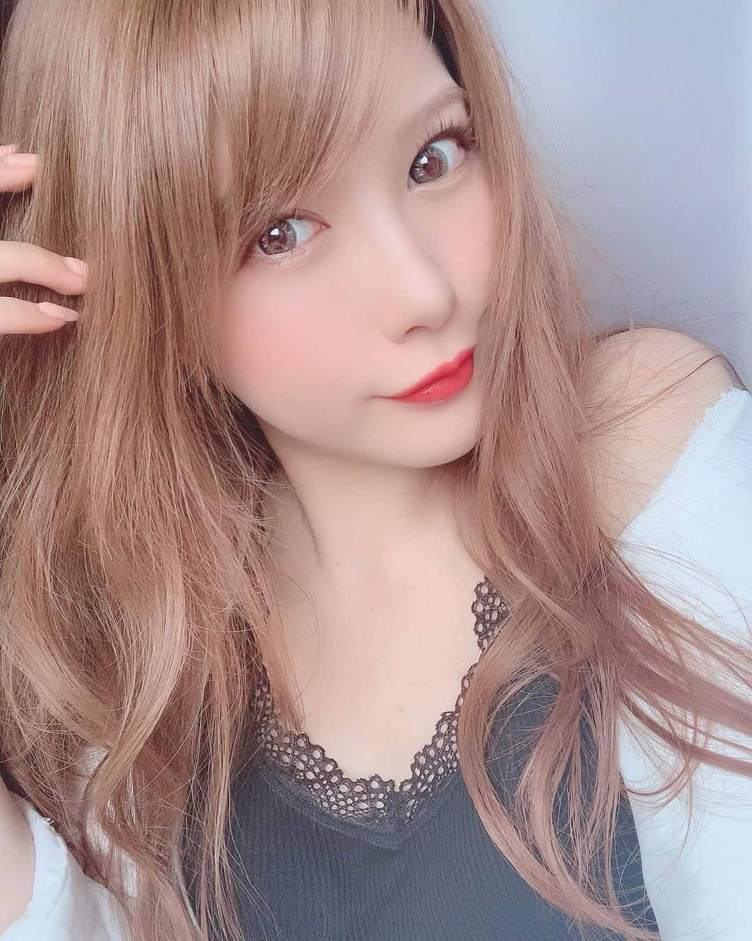 相沢みなみさんのインスタグラム写真 - (相沢みなみInstagram)「明日はまたもや撮影🔞 . I'm gonna hav shooting tmw . 明天新作品的拍摄 . #相沢みなみ  #撮影」1月15日 18時50分 - epoint2016