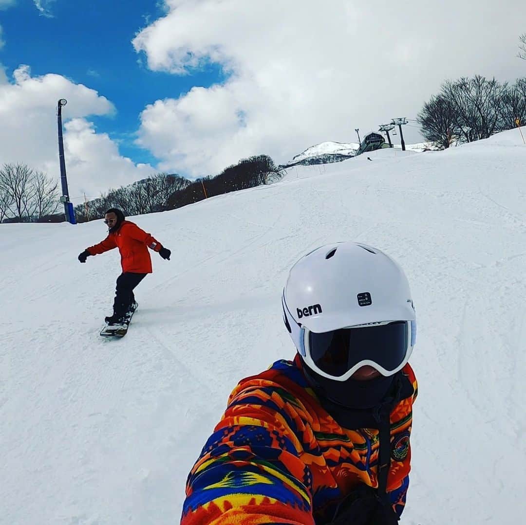 DJ HALのインスタグラム：「@lottearairesort  with @djleadhh」