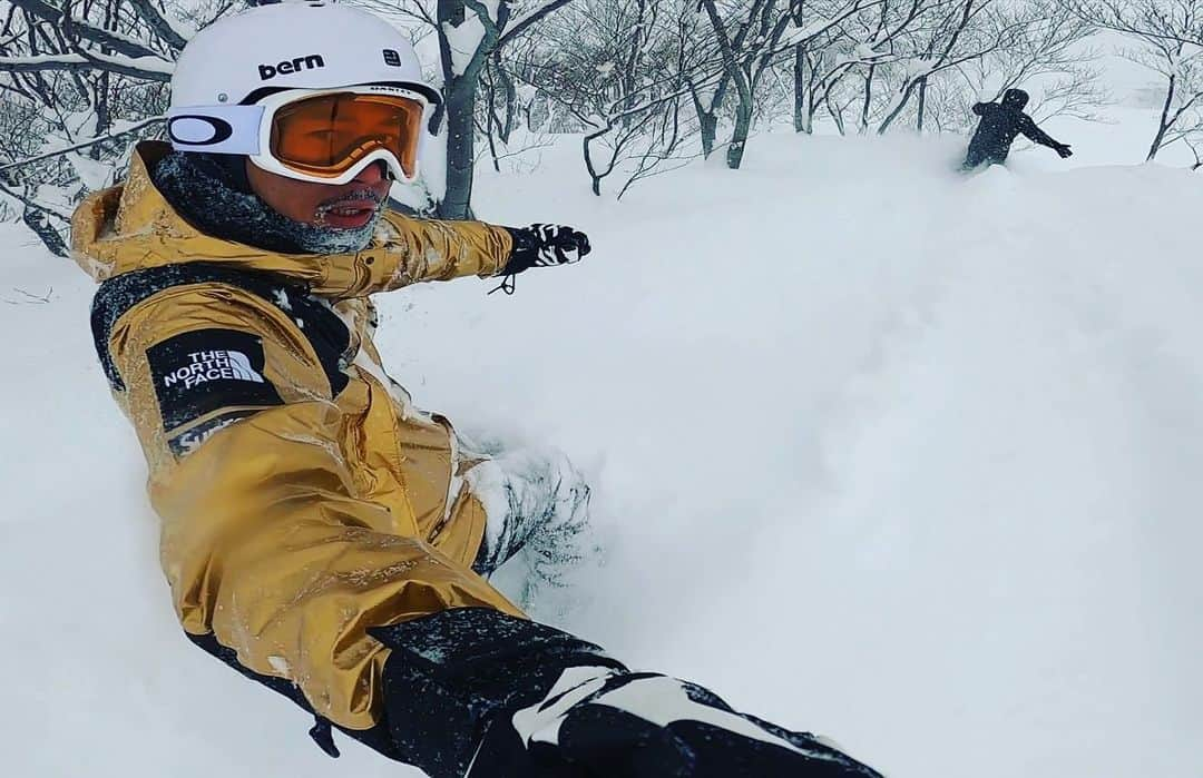 DJ HALさんのインスタグラム写真 - (DJ HALInstagram)「@lottearairesort 🎿 🎿 🎿」1月15日 18時56分 - djhal