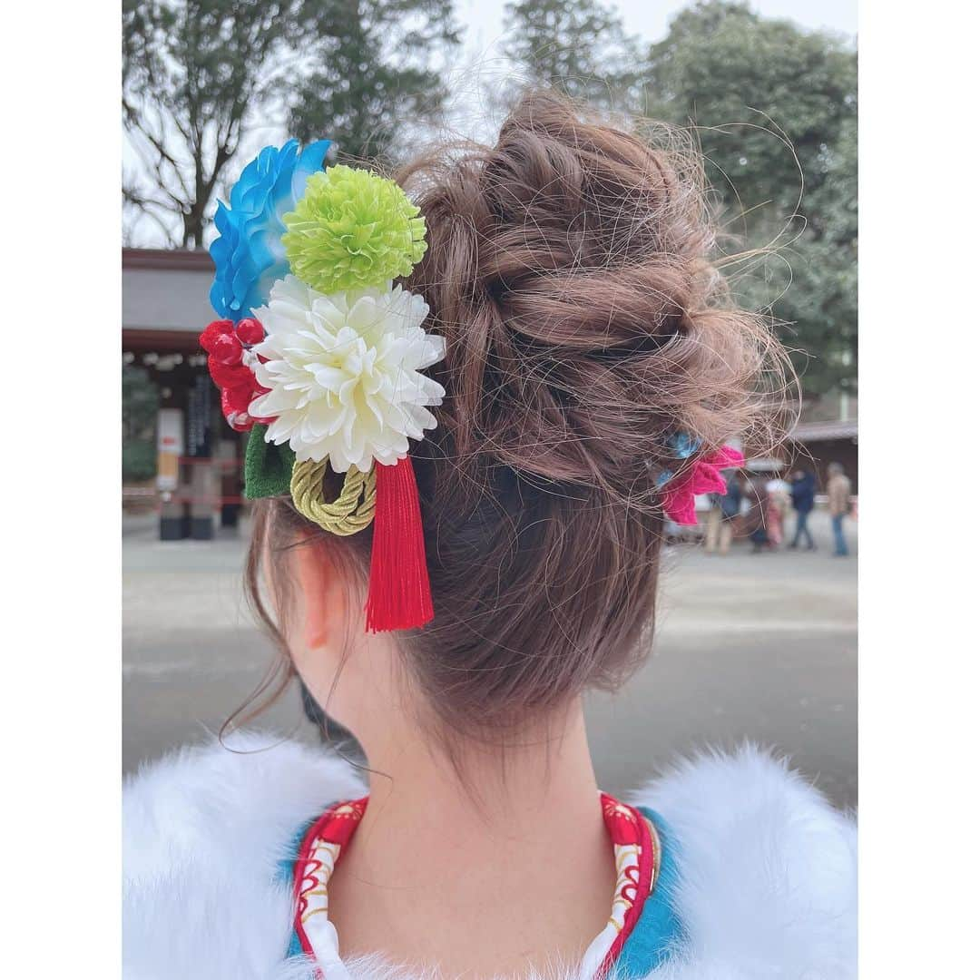 伊藤美優さんのインスタグラム写真 - (伊藤美優Instagram)「. ヘアセットも本当に可愛くやって頂いて大満足でした🥰 . #成人の日 #晴れの日 #成人式 #2021 #新成人 #振袖 #晴れ着 #成人式ヘア #成人式メイク #振袖ヘア #振袖メイク #着物 #きもの #ヘアアレンジ#zacc #表参道 #instagood #01」1月15日 19時12分 - miyuuuuu_ito