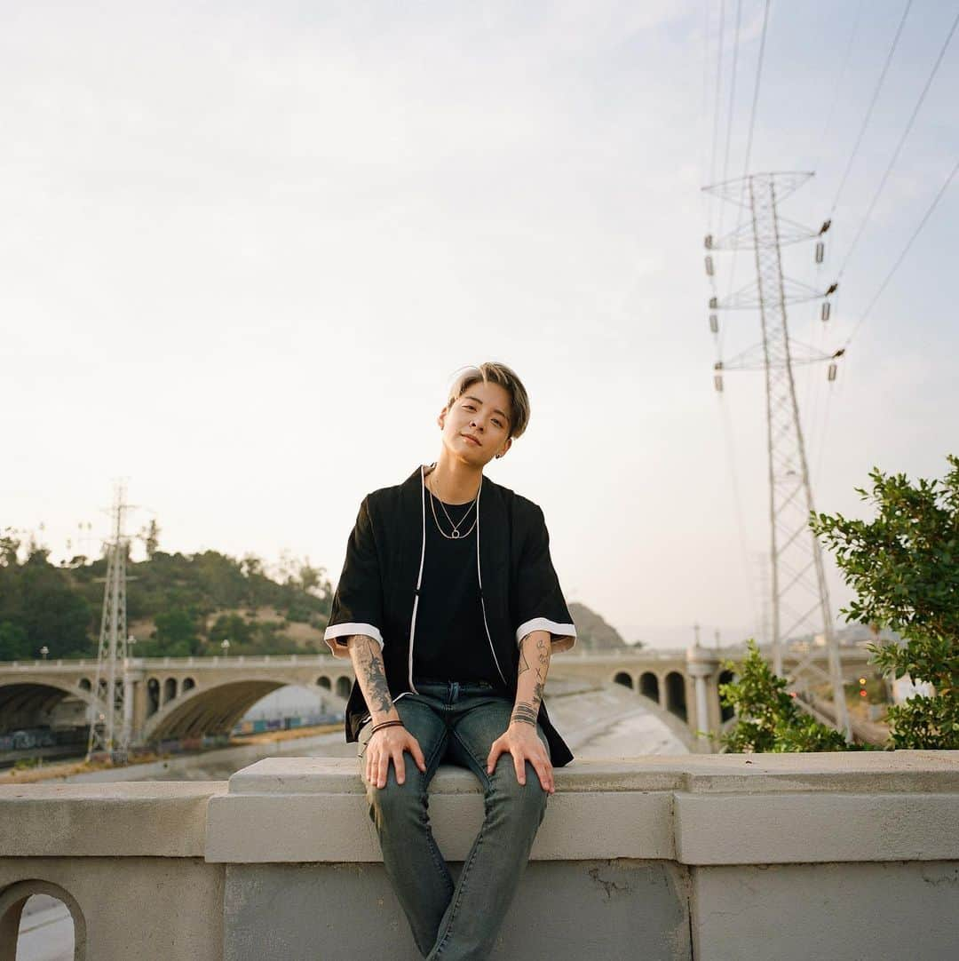 アンバー さんのインスタグラム写真 - (アンバー Instagram)「just some concrete jungle vibezz 🥴  📸: @weennnz」1月15日 10時44分 - amberliu