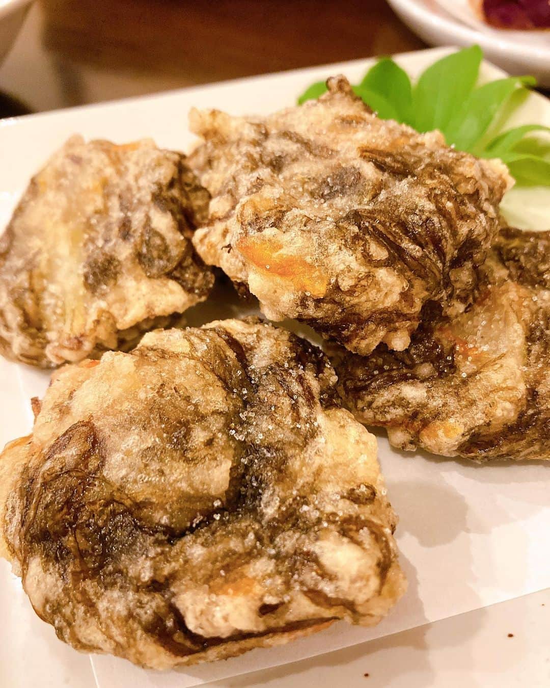 大西宏明さんのインスタグラム写真 - (大西宏明Instagram)「家族旅行記📖  ４日目のディナー🍽🍻  小浜島の居酒屋さん✨ 想像以上に美味しかった🤩 てか、めちゃくちゃ美味しかった😋  #家族旅行 #小浜島 #小浜島グルメ  #紅芋コロッケ #地ビール #もずくの天ぷら  #軟骨ソーキのマース煮 #フーチャンプルー #島ダイニングゆうな  #家族写真  #ディナー #美味しいお店 #グルメな人と繋がりたい  #旅行記  #旅行好きな人と繋がりたい  #焼肉 #焼肉好きな人と繋がりたい  #野球好きな人と繋がりたい  #smile #ほなっ！！」1月15日 11時03分 - ohnishi_hiroaki_0428