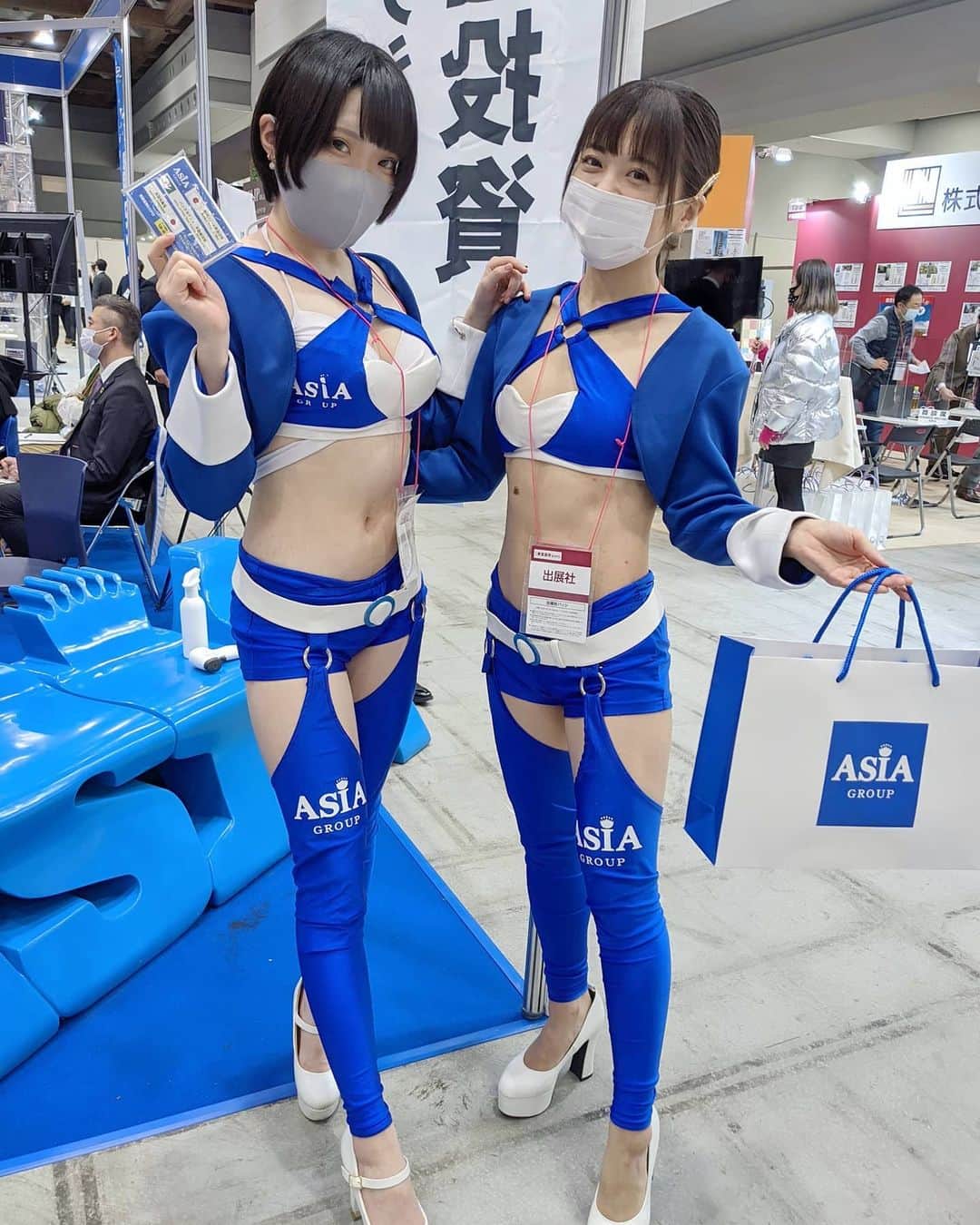 のインスタグラム：「久しぶりのまなみちゃん＼(^o^)／ かわいいいい♥ manamioichan   #キャンギャル  #キャンギャルモデル  #資産運用  #不動産  #資産運用expo  #資産運用初心者  #レースクイーン  #東京ビッグサイト」