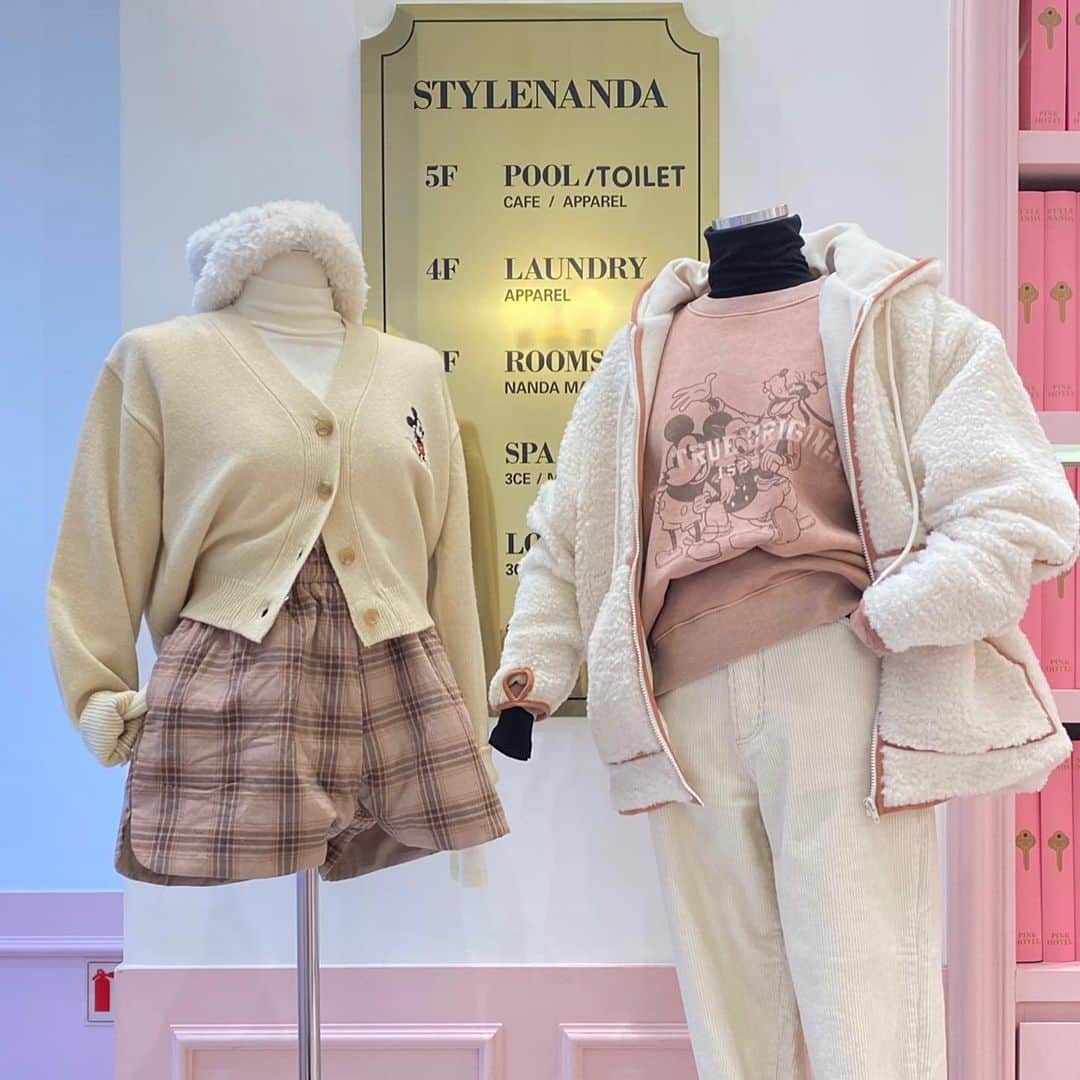 Official STYLENANDAさんのインスタグラム写真 - (Official STYLENANDAInstagram)「🤎 #stylenanda #store」1月15日 13時12分 - houseof3ce