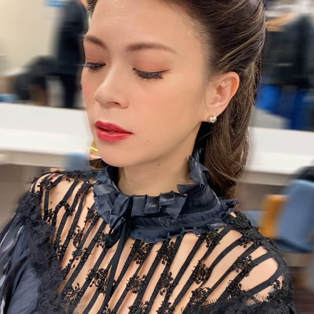 小柳ゆきのインスタグラム：「【出演情報】  本日👇 ■2021年1月15日(金)22:00-23:00 名古屋MID-FM761 「RADIO "ROCK UP!!"」 生電話出演いたします！ #midfm761 #rockup761  ■2021年1月16日(土) 18:55-21:54 TBS「生放送で満点出せるか100点カラオケ音楽祭」  見届け人として出演いたします🙂 (歌いませんあしからず)  by STAFF」
