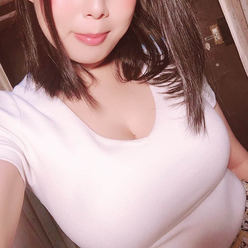 塚田詩織のインスタグラム