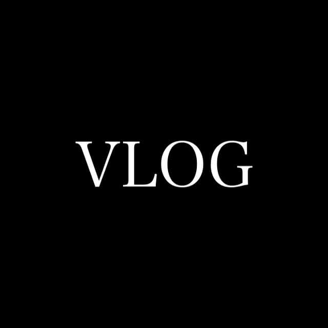 のインスタグラム：「久しぶりのVLOG更新しました🌟 最近youtubeサボってすみません🥺 ぜひ見てね❣️  love u!」