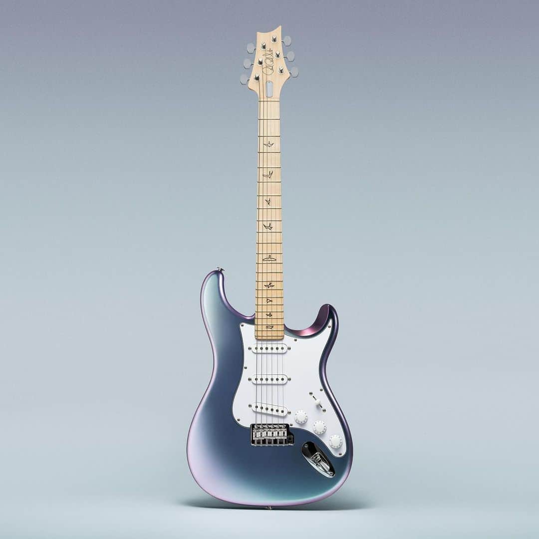 ジョン・メイヤーのインスタグラム：「Introducing my limited edition @prsguitars signature model in a new “Lunar Ice” colorway. Contact your PRS dealer or check out prsguitars.com for more info.」