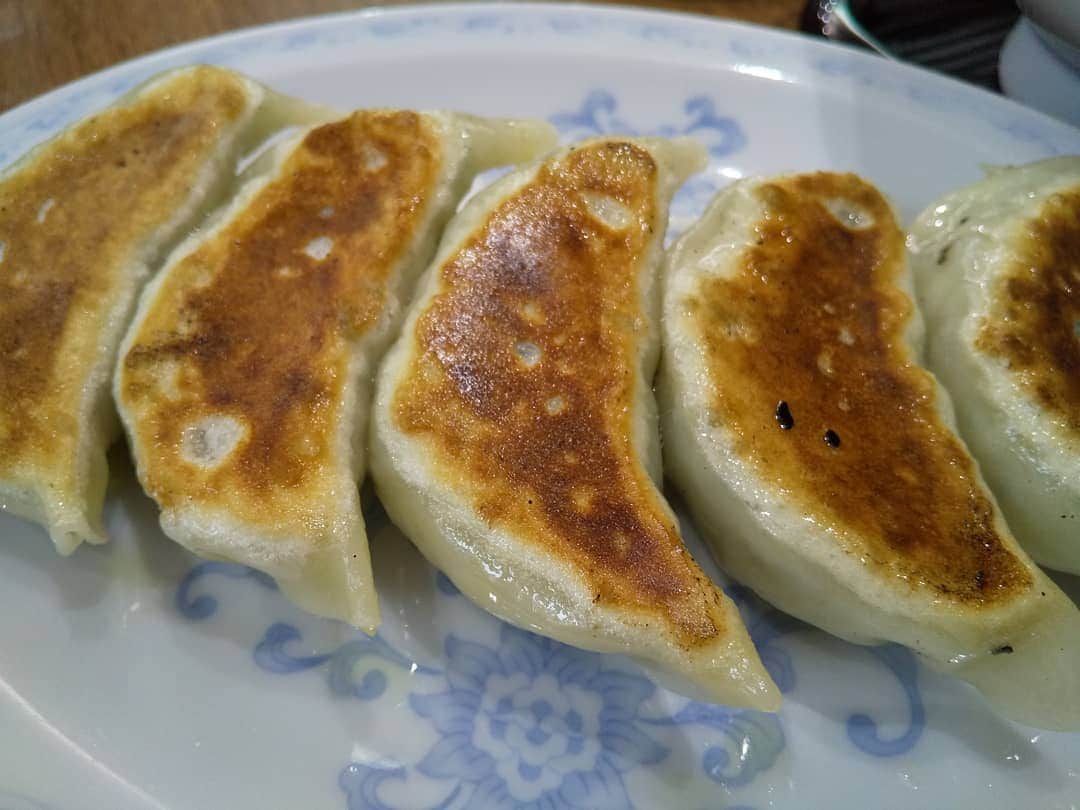 TAJIRIのインスタグラム：「good gyoza. #yokohama #tonton」