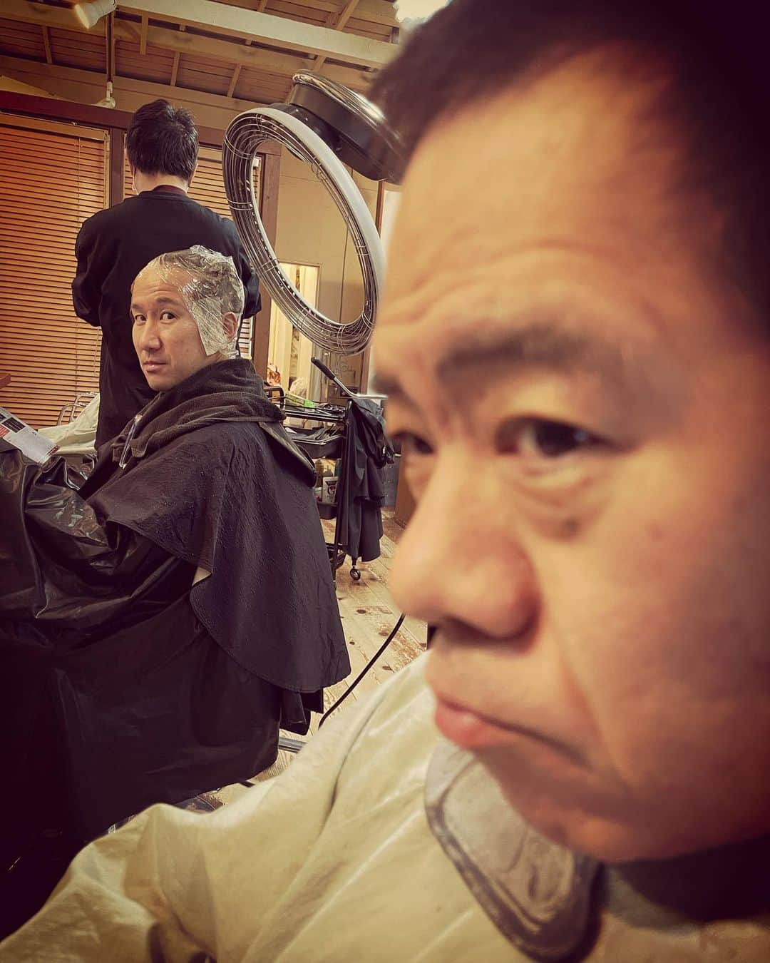 杉本知香さんのインスタグラム写真 - (杉本知香Instagram)「🦍  #中目黒美容室 #FUJIWARA原西#FUJIWARA 🦍 #原西ゴリラ#シャバーニ　　🦍 #ジョイマン池谷 #ジョイマン #なんだこいつー #衝撃デリバリー佳津山 #衝撃デリバリー」1月15日 15時44分 - sugimotoc