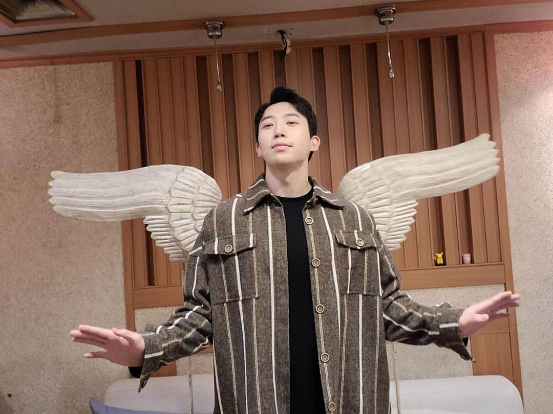 フンのインスタグラム：「난 안쑥스럽구만유?!😆」