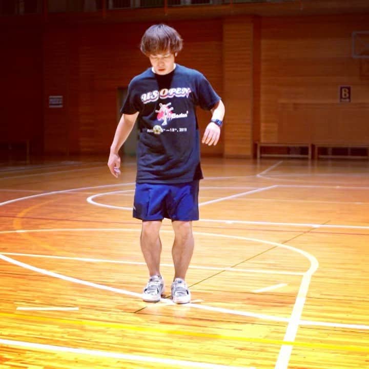 石田太志のインスタグラム：「I won Japan footbag championships 2020! It was online competition because COVID-19. ･ #footbag #taishiishida #freestyle #soccer #follow #worldchampion #performance #performer #instagramer #hackysack #jfc2020 #japanchampion #japanchampionship #online #onlinecompetition #competition」
