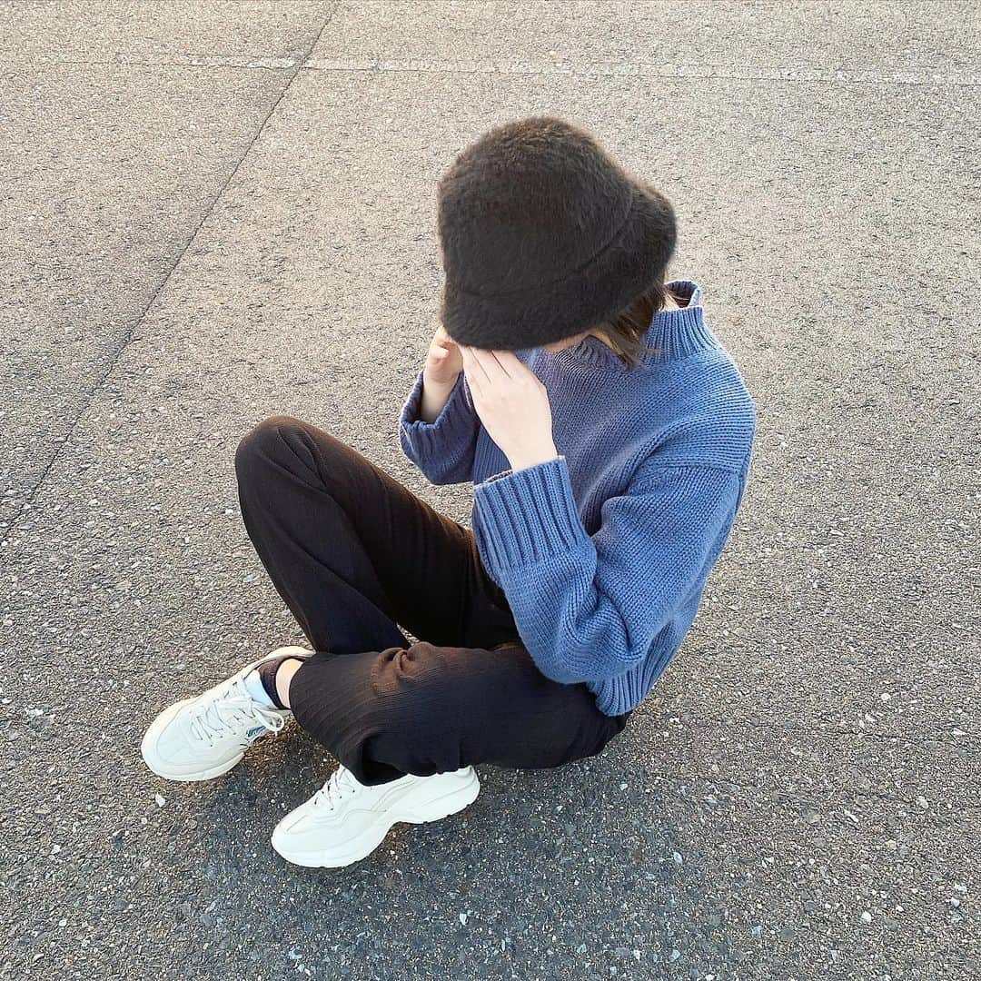 麻生果恩のインスタグラム：「#ootd  米　撮影の時だけマスク外してます。」