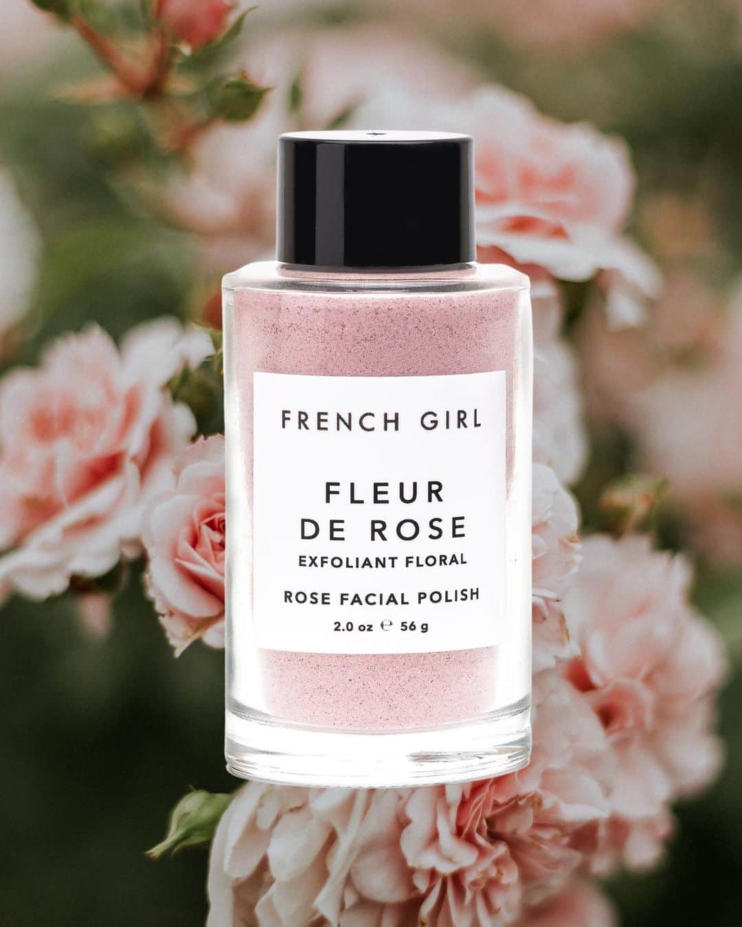 FRENCH GIRLのインスタグラム：「Soft, radiant skin is just a cleanse away ✨  Our eco-luxe, waterless facial cleanser ROSE FACIAL POLISH is now on sale —  Buy one Rose Facial Polish, get one 50% off until 1/17!  Use Code: ROSEFPBOGO2  ——  The Magic of Rose Facial Polish 🥀  Pour a small amount into your hand and add water or your favorite toner to make a paste. Then cleanse your complexion while:  — French Pink + White Clays draw out toxins while reducing the appearance of pores 💓 — Hibiscus Flower Powder boosts collagen and evens skin tone 🌺 — Organic Brown Rice Powder softens the skin 🍚 — Flower Powders contain plant antioxidants that soothe and brighten the complexion 🌸  Et voilà — silky smooth, beautifully bright skin. ✨ Shop now!」